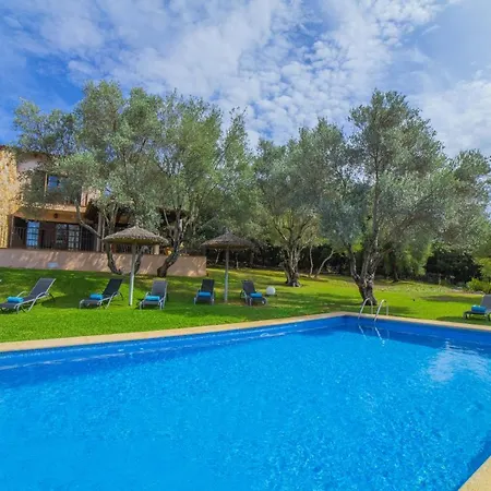 Villa Hidden Retreat / Denga *