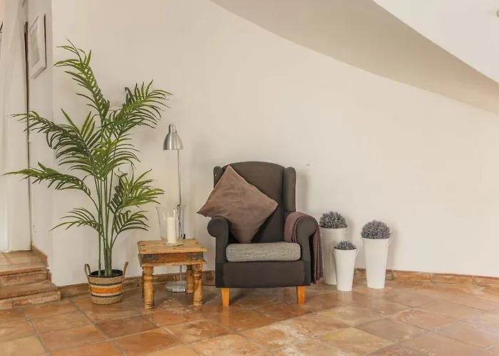 Hidden Retreat / Denga * 波连斯萨