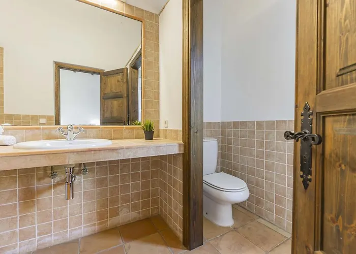 Hidden Retreat / Denga